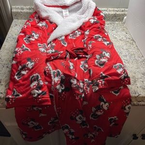 Disney Minnie  Mouse Robe